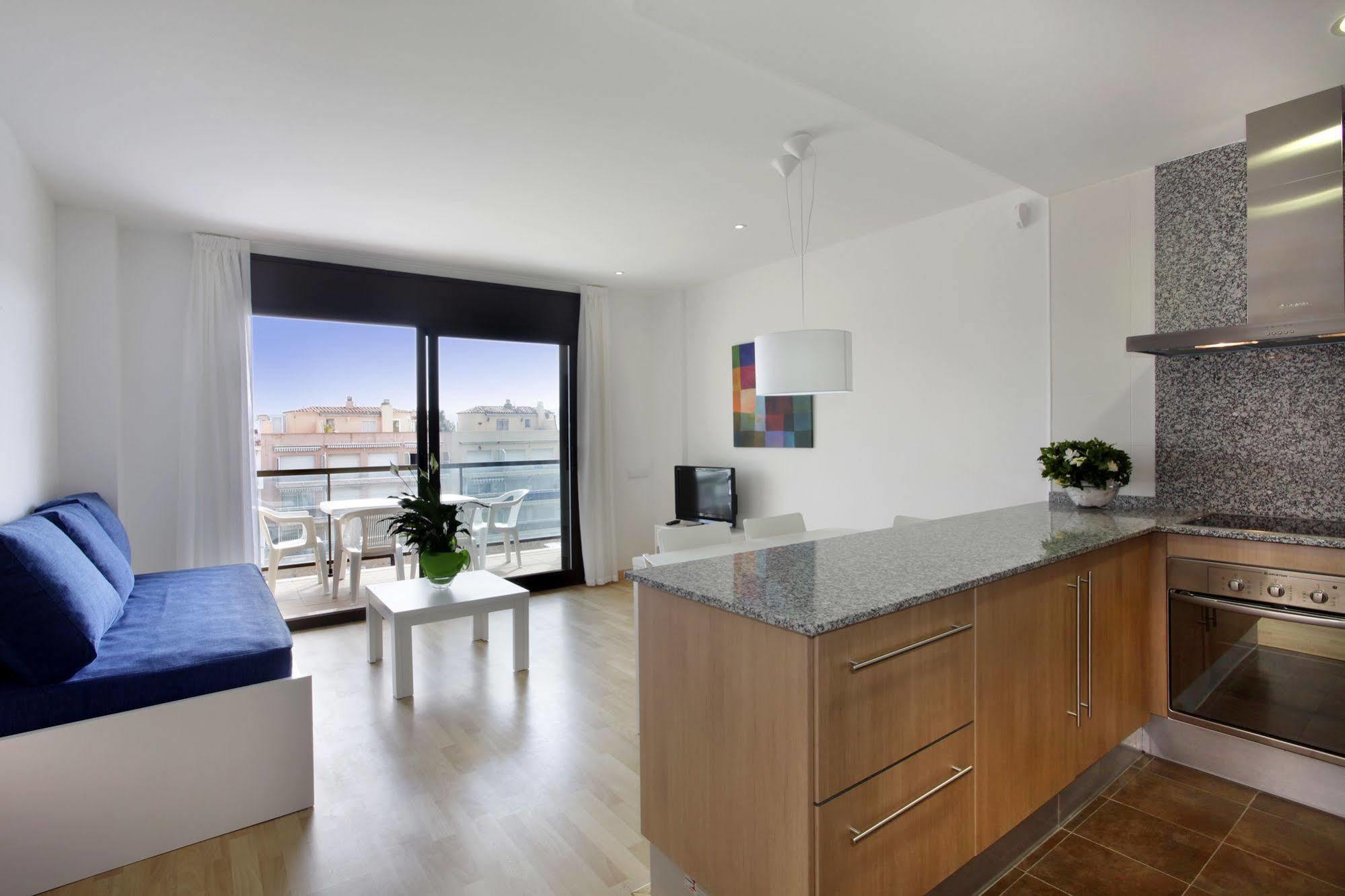 Pierre & Vacances Empuriabrava Ngoại thất bức ảnh